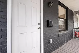 1317 S Corlies St, Philadelphia, PA 19146 - Photo 2