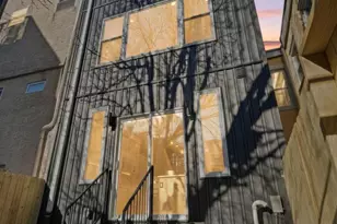 2056 Pemberton St, Philadelphia, PA 19146 - Photo 22