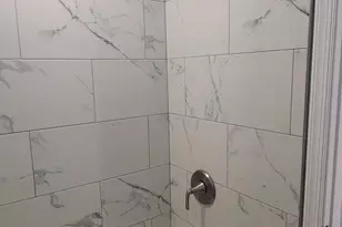 305 W York St, Philadelphia, PA 19133 - Photo 4