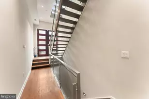 152 Vine St, Philadelphia, PA 19106 - Photo 4