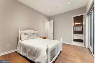 152 Vine St, Philadelphia, PA 19106 - Photo 28