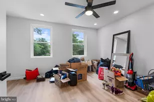 1242 N 15th St, Philadelphia, PA 19121 - Photo 10