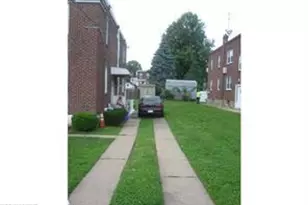 7238 Dungan Rd, Philadelphia, PA 19111 - Photo 2