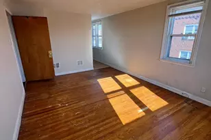 7238 Dungan Rd, Philadelphia, PA 19111 - Photo 10