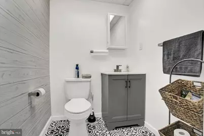 1900 W Bristol Street, Philadelphia, PA 19140 - Photo 12