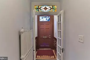 855 N 24th St, Philadelphia, PA 19130 - Photo 4