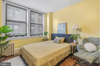 1324 Locust Street #703, Philadelphia, PA 19107 - Photo 4