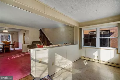 2712 S Iseminger Street, Philadelphia, PA 19148 - Photo 2