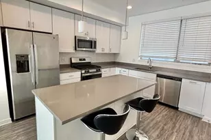 3103 Beachview Ln, Philadelphia, PA 19125 - Photo 2