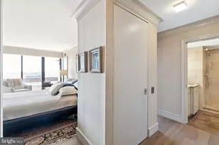 1326 Spruce St, Philadelphia, PA 19107 - Photo 26