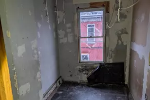 2865 N Leithgow St, Philadelphia, PA 19133 - Photo 6