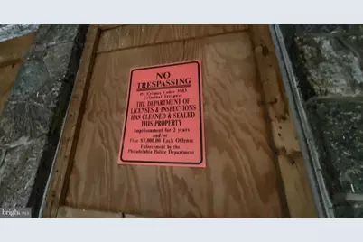 2112 W Ontario Street, Philadelphia, PA 19140 - Photo 6