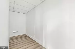 2053 S Croskey St, Philadelphia, PA 19145 - Photo 16