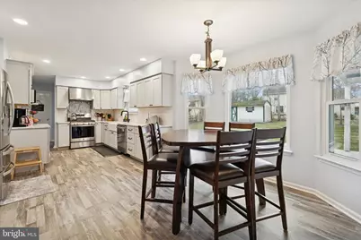 8619 Thomas Mill Terrace, Philadelphia, PA 19128 - Photo 6