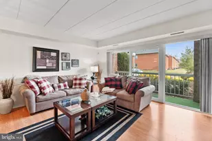 9945 Norwalk Rd, Philadelphia, PA 19115 - Photo 2