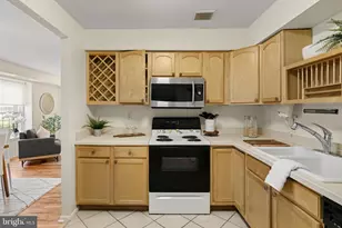 4000 Gypsy Ln, Philadelphia, PA 19129 - Photo 10