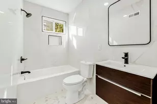 5736 Harbison Ave, Philadelphia, PA 19135 - Photo 20