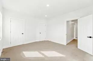 5736 Harbison Ave, Philadelphia, PA 19135 - Photo 24