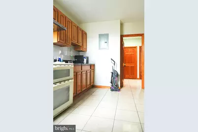 222 S 43rd Street #3, Philadelphia, PA 19104 - Photo 8