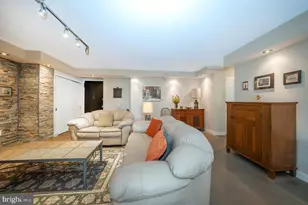 1919 Chestnut St, Philadelphia, PA 19103 - Photo 4