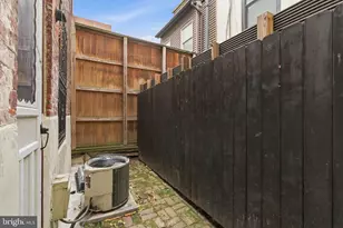 1625 Addison St, Philadelphia, PA 19146 - Photo 8