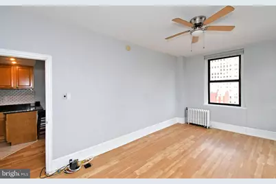 1324 Locust Street #905, Philadelphia, PA 19107 - Photo 38
