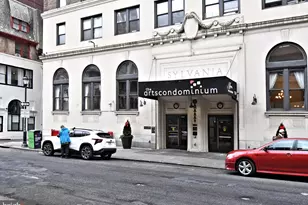 1324 Locust St, Philadelphia, PA 19107 - Photo 6