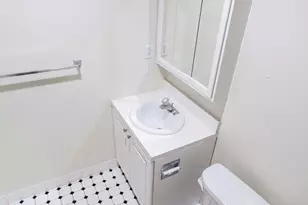 1300 Chestnut St, Philadelphia, PA 19107 - Photo 20