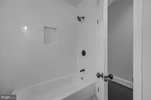 5328 Hedge St, Philadelphia, PA 19124 - Photo 24