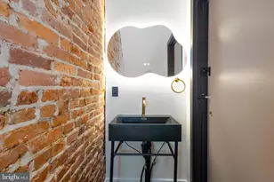 1613 N 33rd St, Philadelphia, PA 19121 - Photo 10