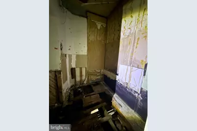 6327 Wheeler Street, Philadelphia, PA 19142 - Photo 24