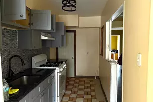 2553 S Carroll St, Philadelphia, PA 19142 - Photo 4