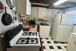 921 W Silver St, Philadelphia, PA 19133 - Photo 6