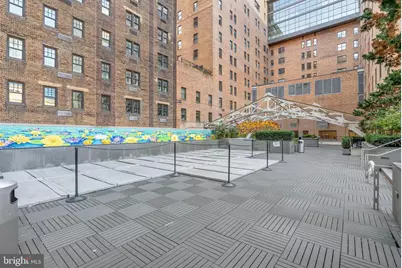 219 S 18th Street #404, Philadelphia, PA 19103 - Photo 20