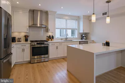 1340 S Woodstock Street, Philadelphia, PA 19146 - Photo 2