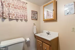 4245 J St, Philadelphia, PA 19124 - Photo 22