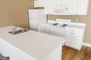 1222 Arch St, Philadelphia, PA 19107 - Photo 2