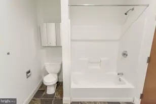 1222 Arch St, Philadelphia, PA 19107 - Photo 4