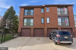 9496 Convent Ln, Philadelphia, PA 19114 - Photo 2