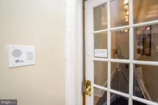 313 S 16th St, Philadelphia, PA 19102 - Photo 8