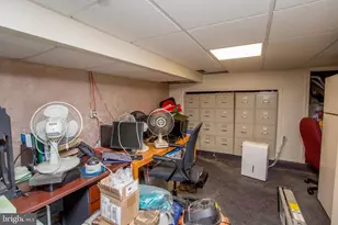 313 S 16th St, Philadelphia, PA 19102 - Photo 76