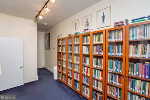 313 S 16th St, Philadelphia, PA 19102 - Photo 36