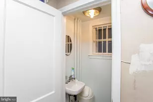 313 S 16th St, Philadelphia, PA 19102 - Photo 24