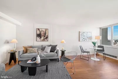 604 S Washington Square #2606, Philadelphia, PA 19106 - Photo 6