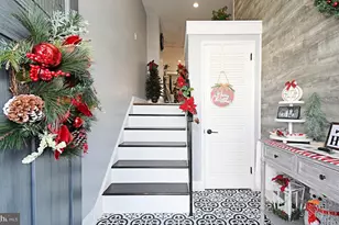 3568 Gloucester Ln, Philadelphia, PA 19114 - Photo 4