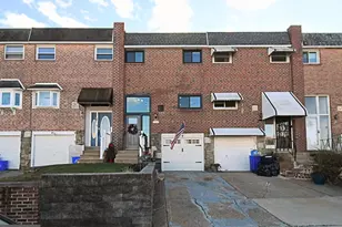 3568 Gloucester Ln, Philadelphia, PA 19114 - Photo 2