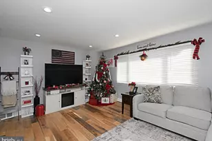 3568 Gloucester Ln, Philadelphia, PA 19114 - Photo 12