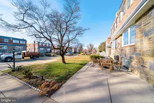 2923 Teesdale St, Philadelphia, PA 19152 - Photo 8