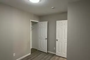 1727 Dallas St, Philadelphia, PA 19126 - Photo 16