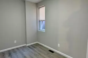 1727 Dallas St, Philadelphia, PA 19126 - Photo 12